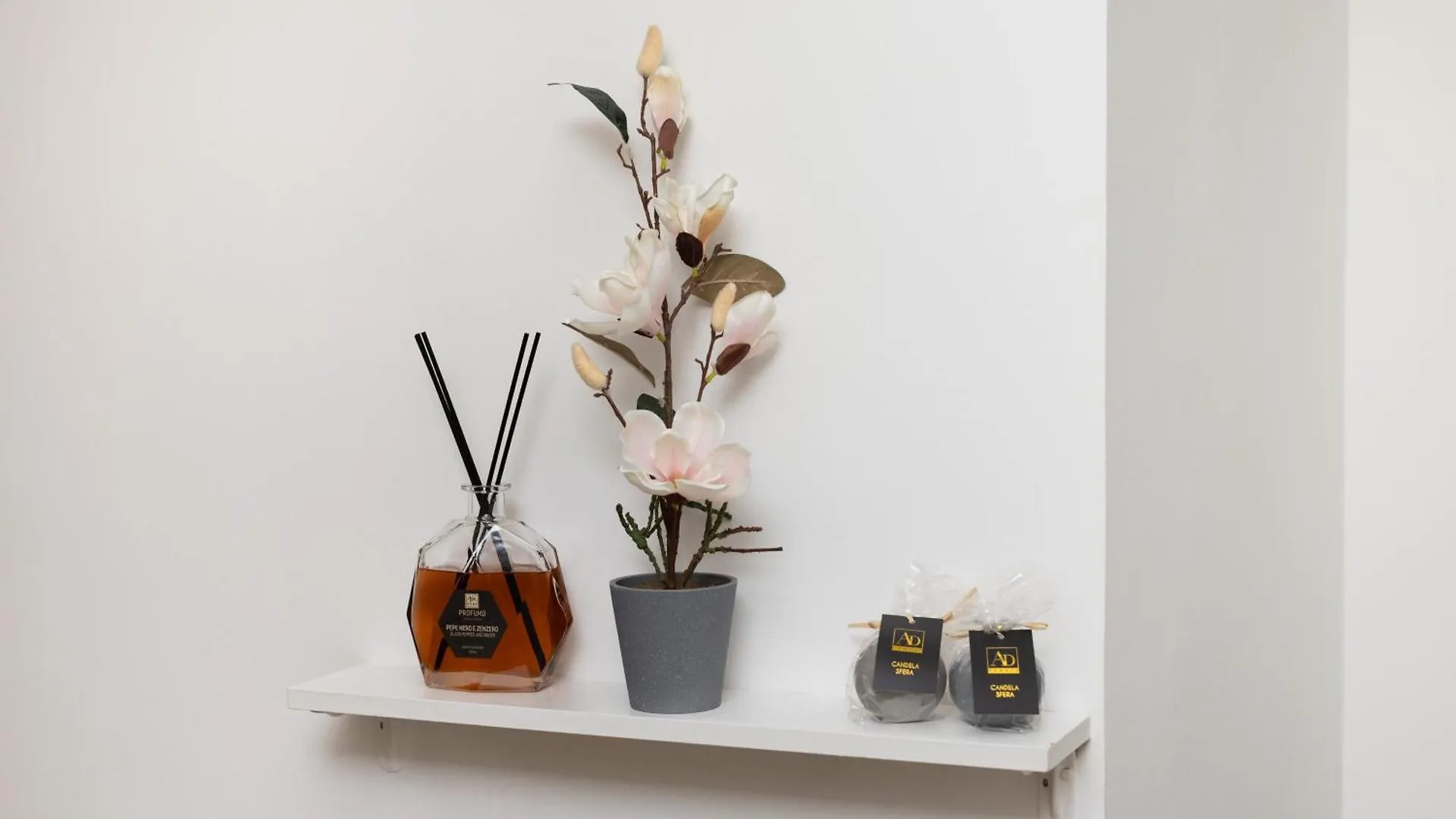 Apartamento I Buenos Aires I Quiet Retreat With Ac & Wifi Milán Italia